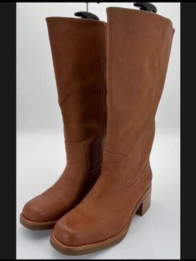 FRYE AND CO. Tall Saddle Heeled Boots in Chestnut Brown